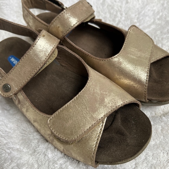 Wolky Sandals 2 Strap Comfort Hook & Loop Mottled Gold Size 38 US Size 7 - Picture 2 of 9